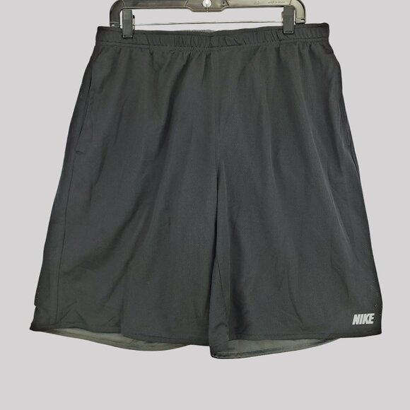 Nike Shorts Gray Black Pockets Reversible Gym Training Mens XL - Picture 2 of 11